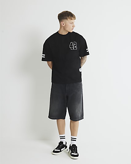 Black Oversized Fit Number 42 T-Shirt