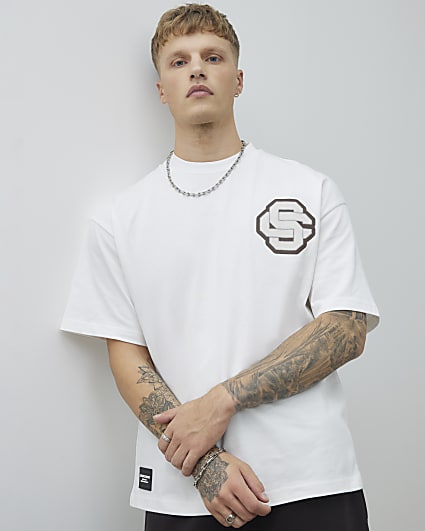 White Oversized Fit Graphic Print T-Shirt