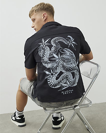 Black Short Sleeve Japanese Snake Shirt