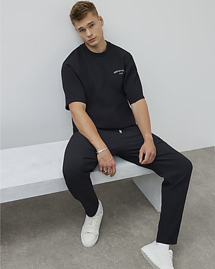 Black Oversized Essentialism Plisse T-Shirt