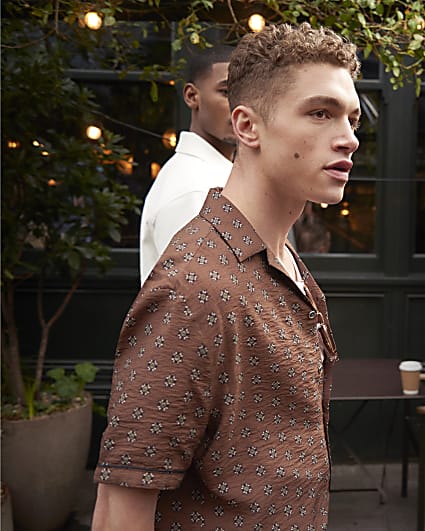 Brown Short Sleeve Geometric Shirt