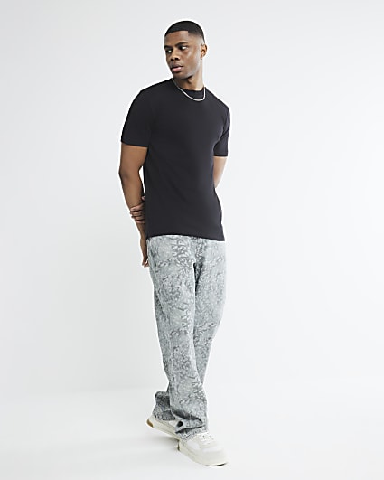 Black Slim Fit Long Line T-Shirt