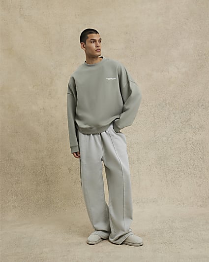 Khaki Oversized Luminis Studios Sweatshirt