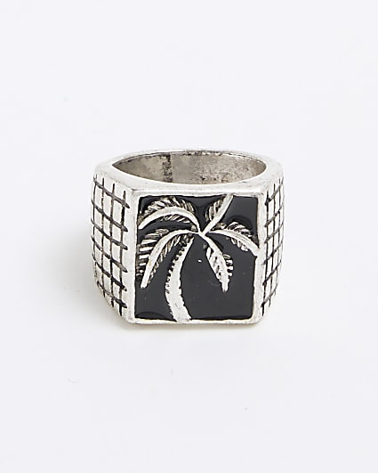 Black Palm Tree Ring