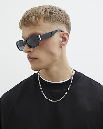 Black Plastic Rectangle Sunglasses