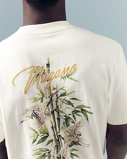 Cream Regular Fit Back Print Design T-shirt