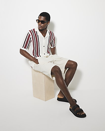 Cream Pull On Shorts