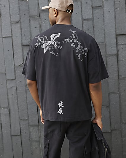 Black Regular Fit Crane Graphic T-Shirt