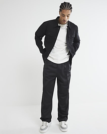 Black Pleat Pocket Overshirt