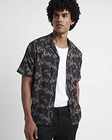 Green regular fit blur floral revere shirt