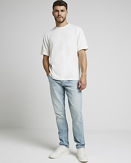 White regular textured embroidered t-shirt