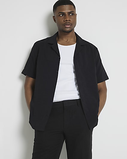 Black regular fit seersucker revere shirt