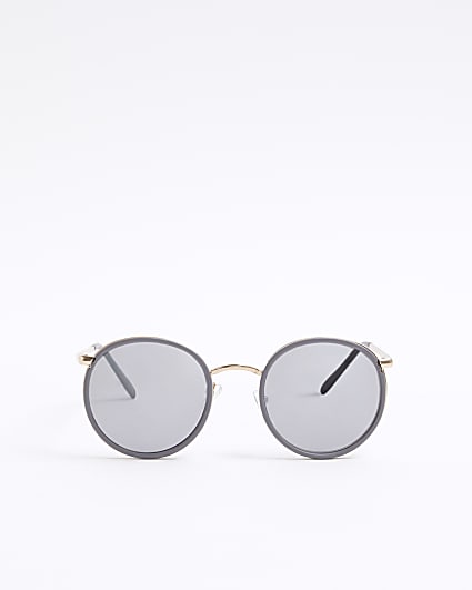 Grey round sunglasses