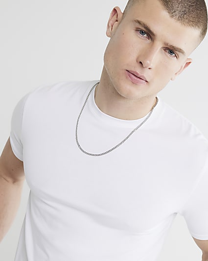 White muscle fit stretch t-shirt