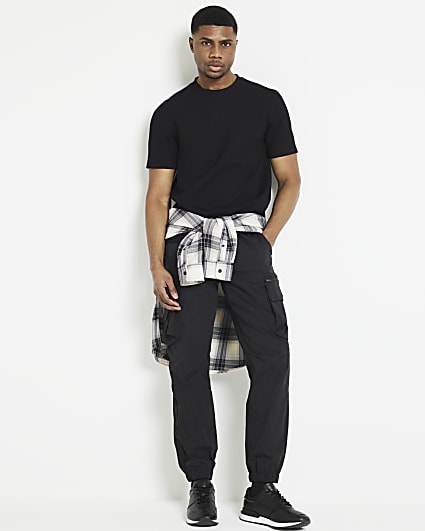 Black slim fit quilted t-shirt