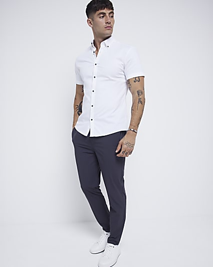 White muscle fit textured stretch smart shirt