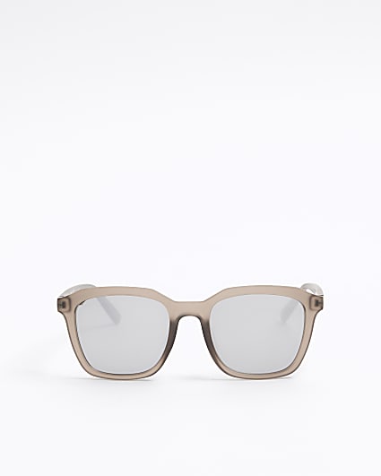 Grey mirror lenses square sunglasses