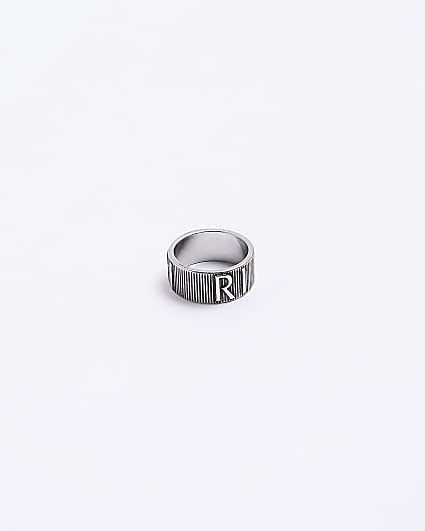 Silver colour RI logo ring