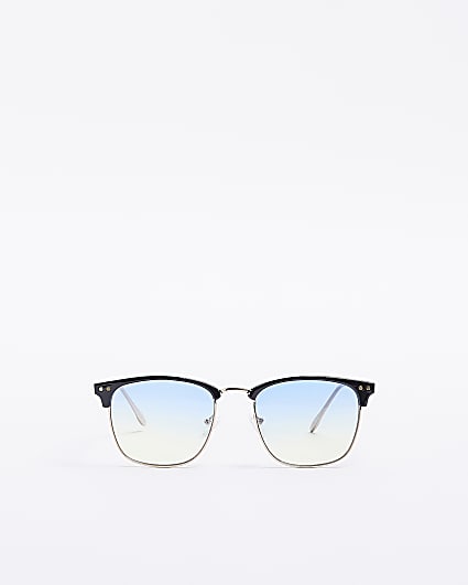 Black tinted lenses square sunglasses