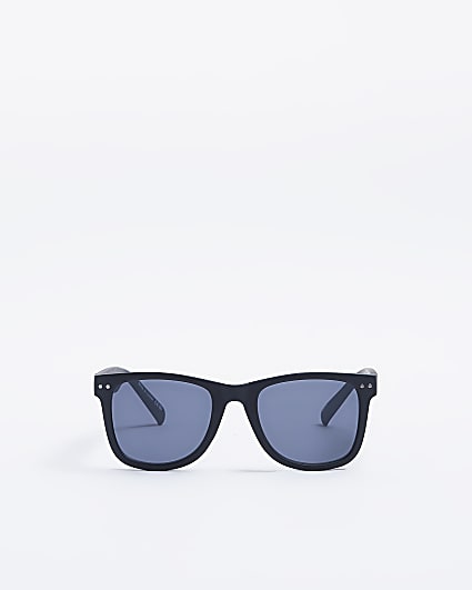 Black rubber frame square sunglasses