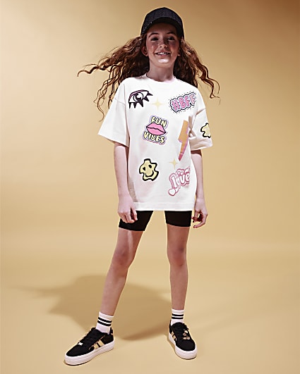 Girls White Graffiti T-Shirt And Shorts Set
