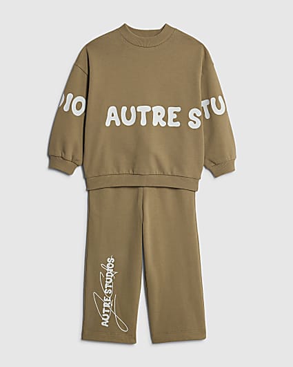 Mini Boys Stone Auture Studios Set