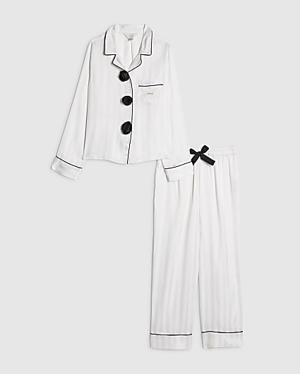 Girls White Corsage Satin Pyjamas Set