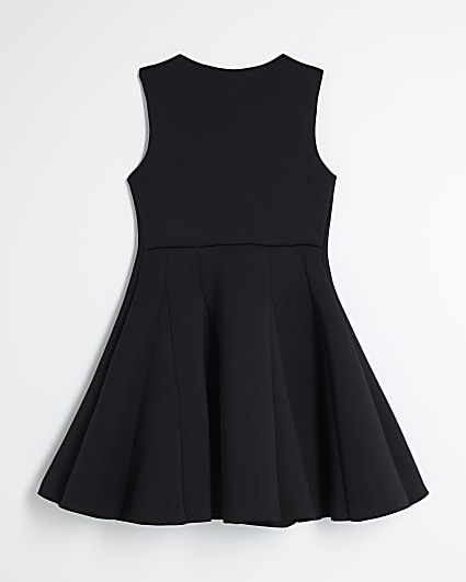 Black frock for teenage girl hotsell