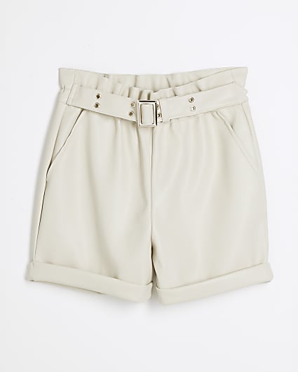 Girls cream faux leather belted shorts