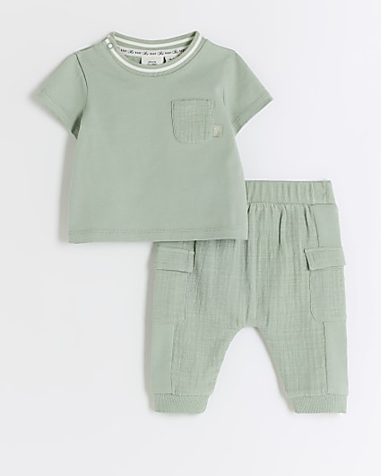 Baby boys green t-shirt and joggers set