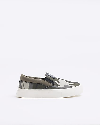 Boys khaki canvas camo slip on trainers