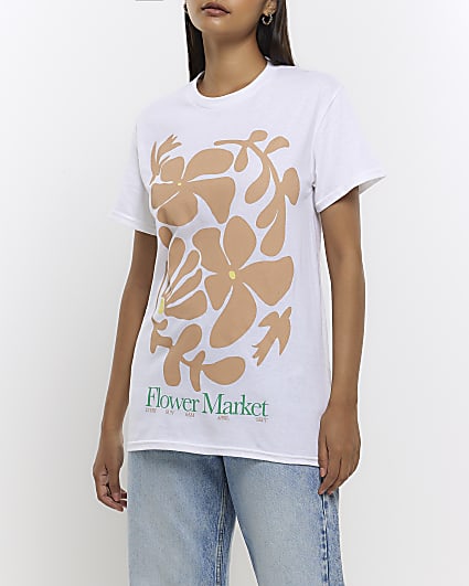 White graphic print t-shirt