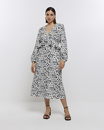 Plus Black spot Plisse Midi Smock Dress