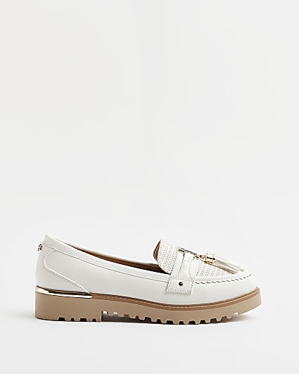 Cream wide fit tassel detail loafers