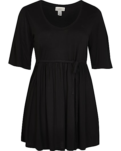 Maternity black tie waist t-shirt