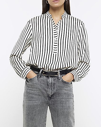 Black stripe crew neck shirt