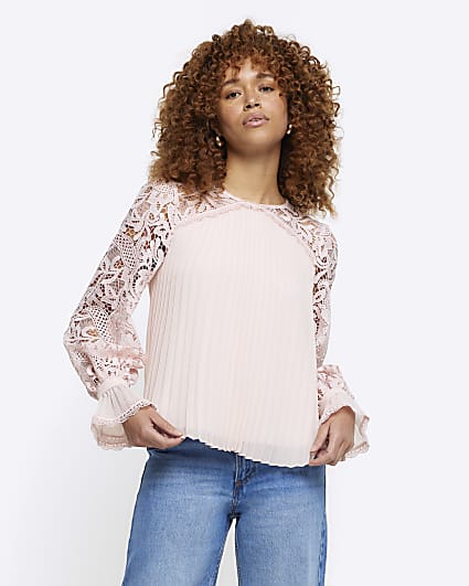 Pink plisse lace sleeve blouse