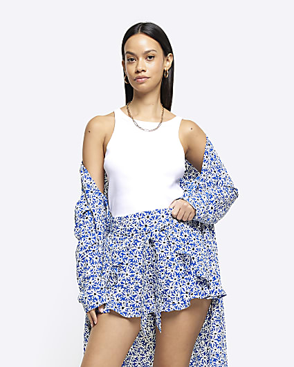 Blue floral belted shorts