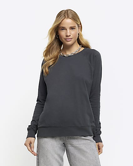 Grey crew neck long sleeve top