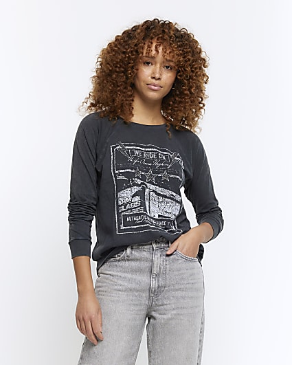 Grey graphic long sleeve t-shirt