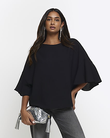 Black fluted sleeve t-shirt