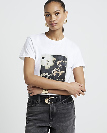 White photograph graphic t-shirt