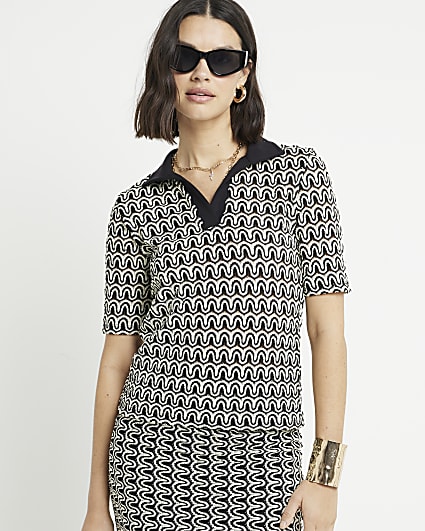 Black crochet geometric polo t-shirt