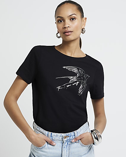 Black bird graphic t-shirt