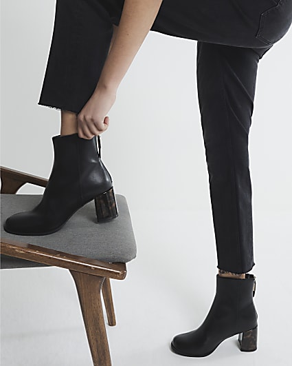 Black tortoiseshell block heeled ankle boots