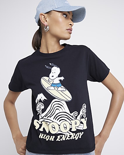 Grey Snoopy surfing graphic t-shirt