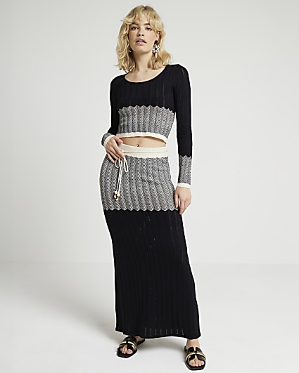 Black Chevron Knit Maxi Skirt