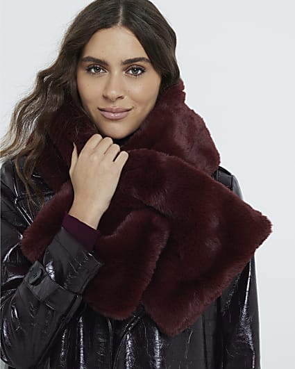 Red Pull Through Faux Fur Scarf