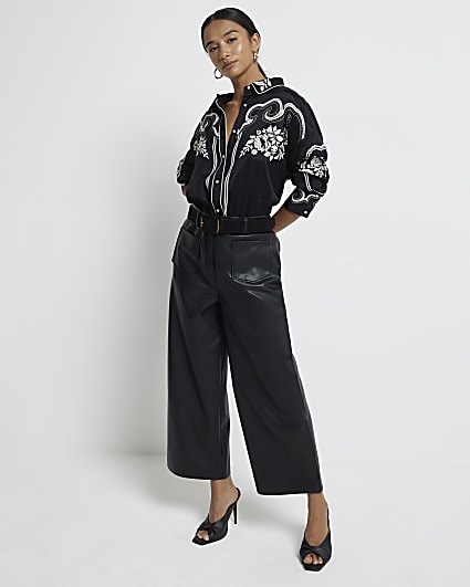 Petite black faux leather cropped trousers