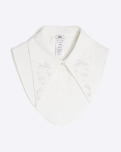 White Pointed Collar